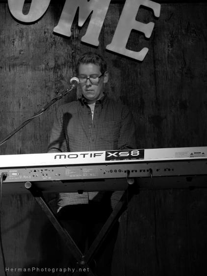 14500263 10206995870406294 4697943791600080669 o jpg opt422x562o0,0s422x562